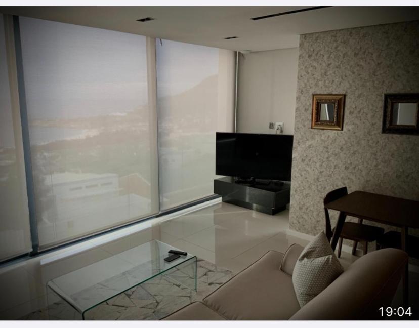 Lovely 1 Bedroom Apartment Ciudad del Cabo Exterior foto
